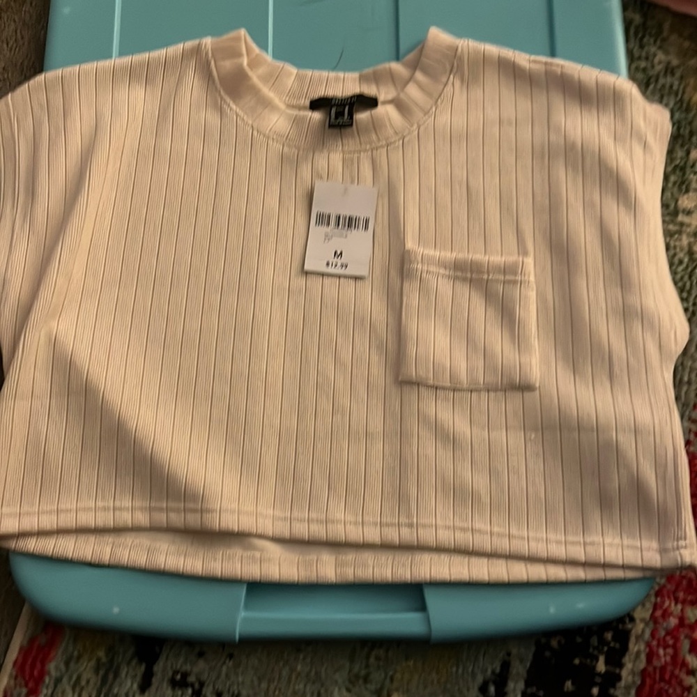Forever 21 cropped shirt